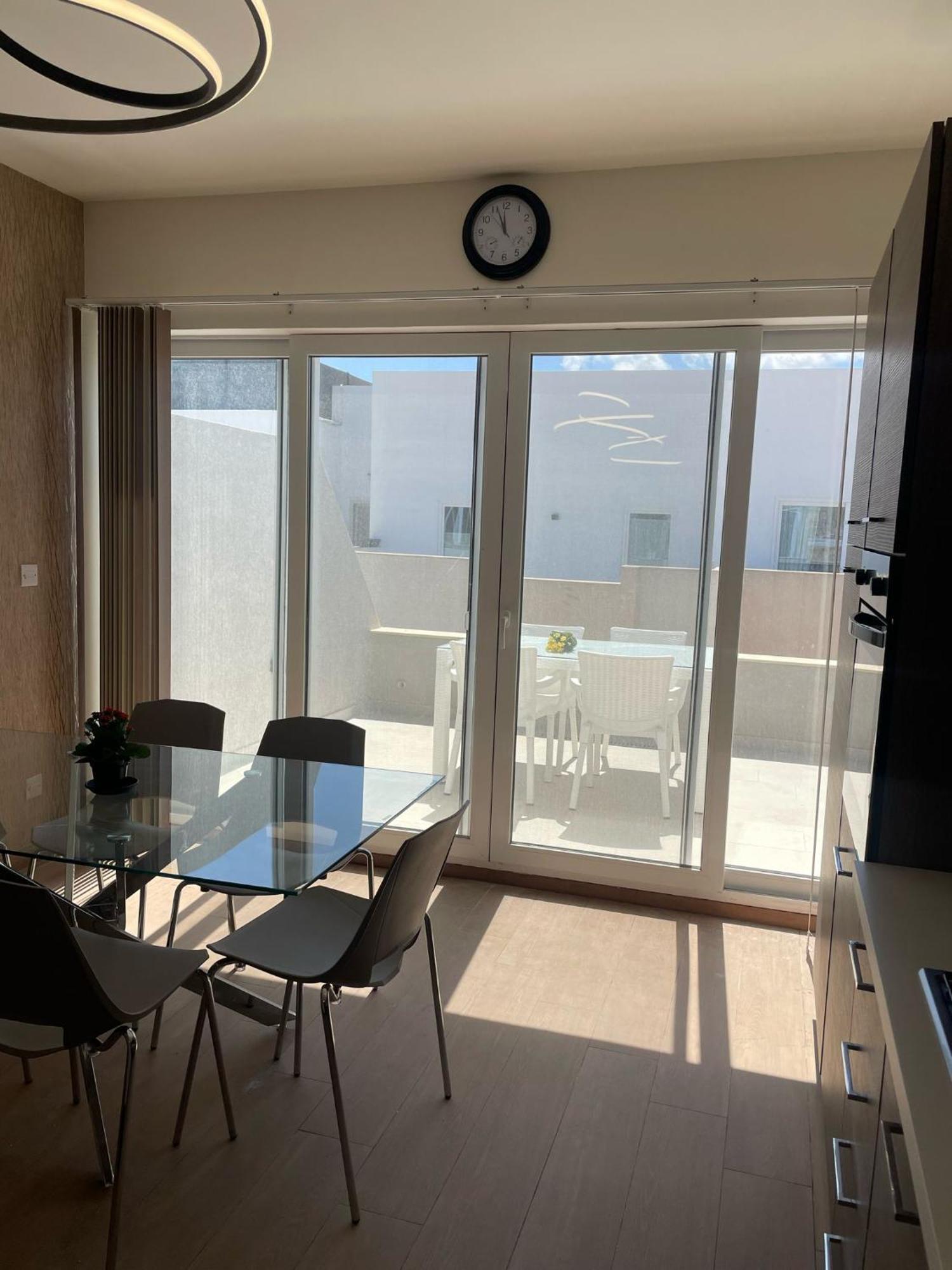 Three Bedroom Penthouse San Gwann Exterior photo
