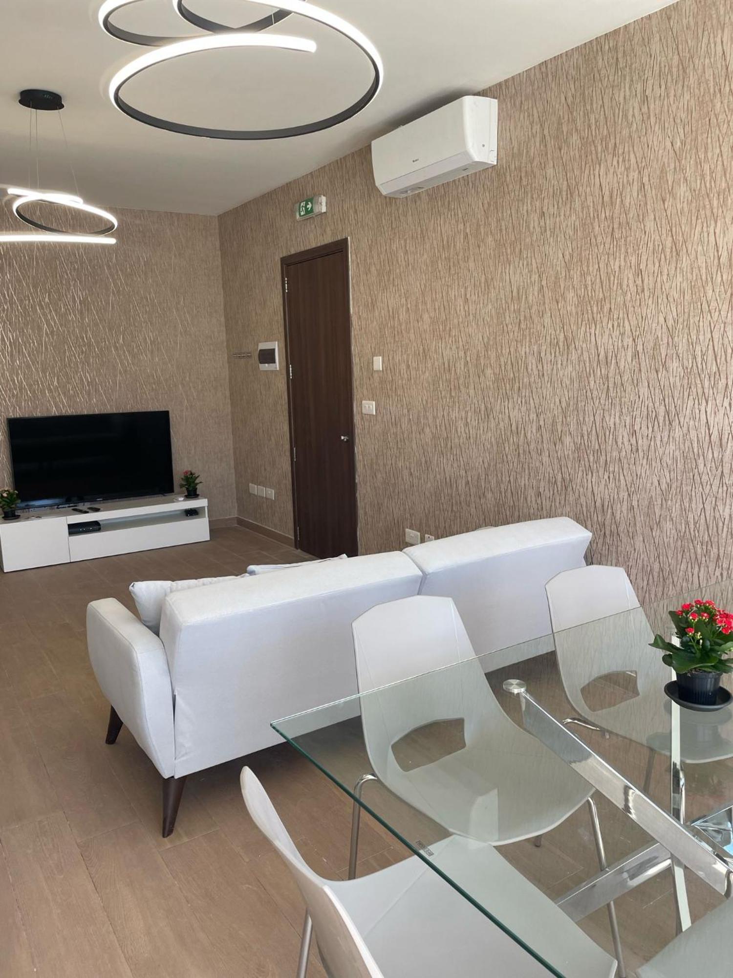 Three Bedroom Penthouse San Gwann Exterior photo